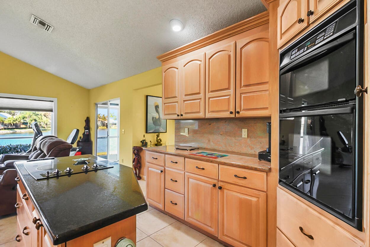 10691 SE Jupiter Narrows Drive, Hobe Sound, FL 33455 — photo 9 of 53