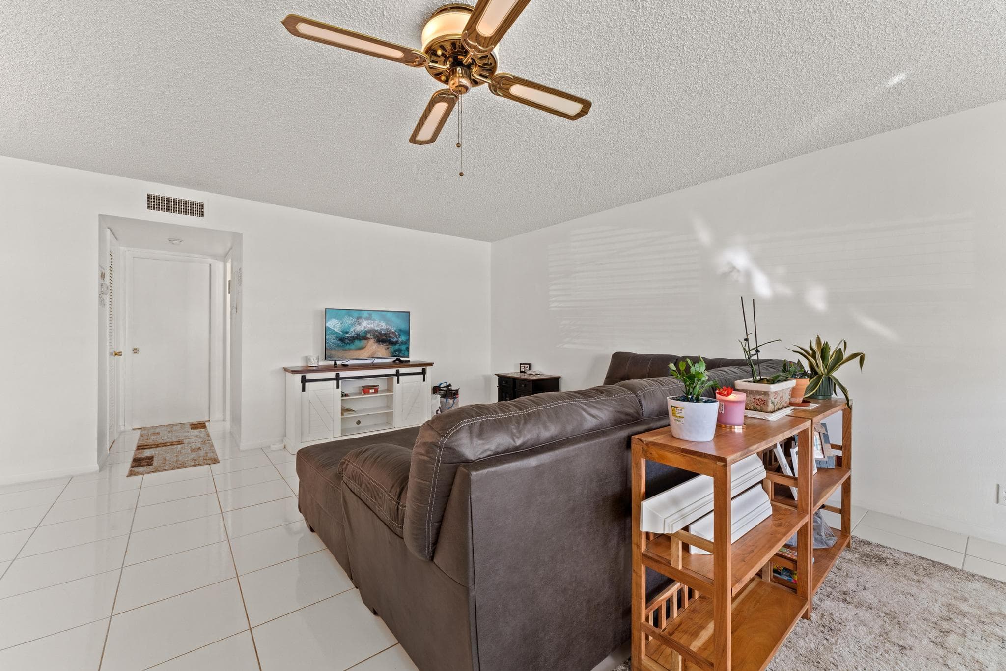 201 Country Lane B, Boynton Beach, FL 33435 — photo 7 of 25