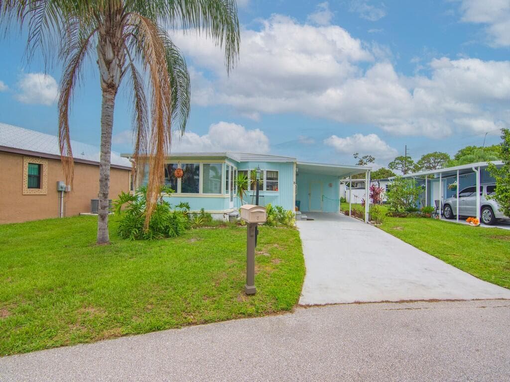 8 Brisa Lane, Port St. Lucie, FL 34952 — photo 21 of 31