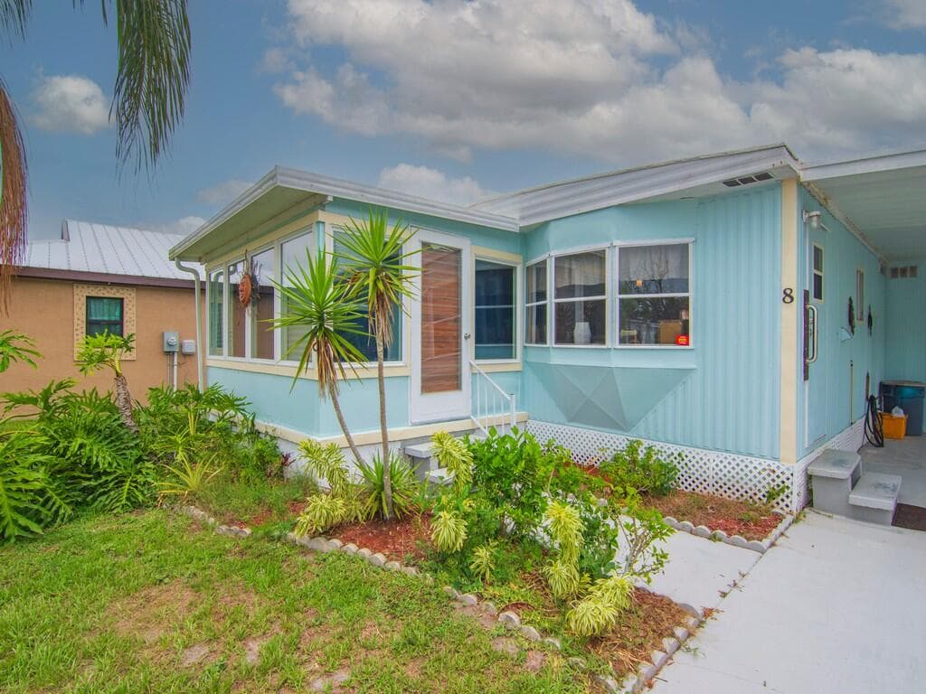 8 Brisa Lane, Port St. Lucie, FL 34952 — photo 24 of 31
