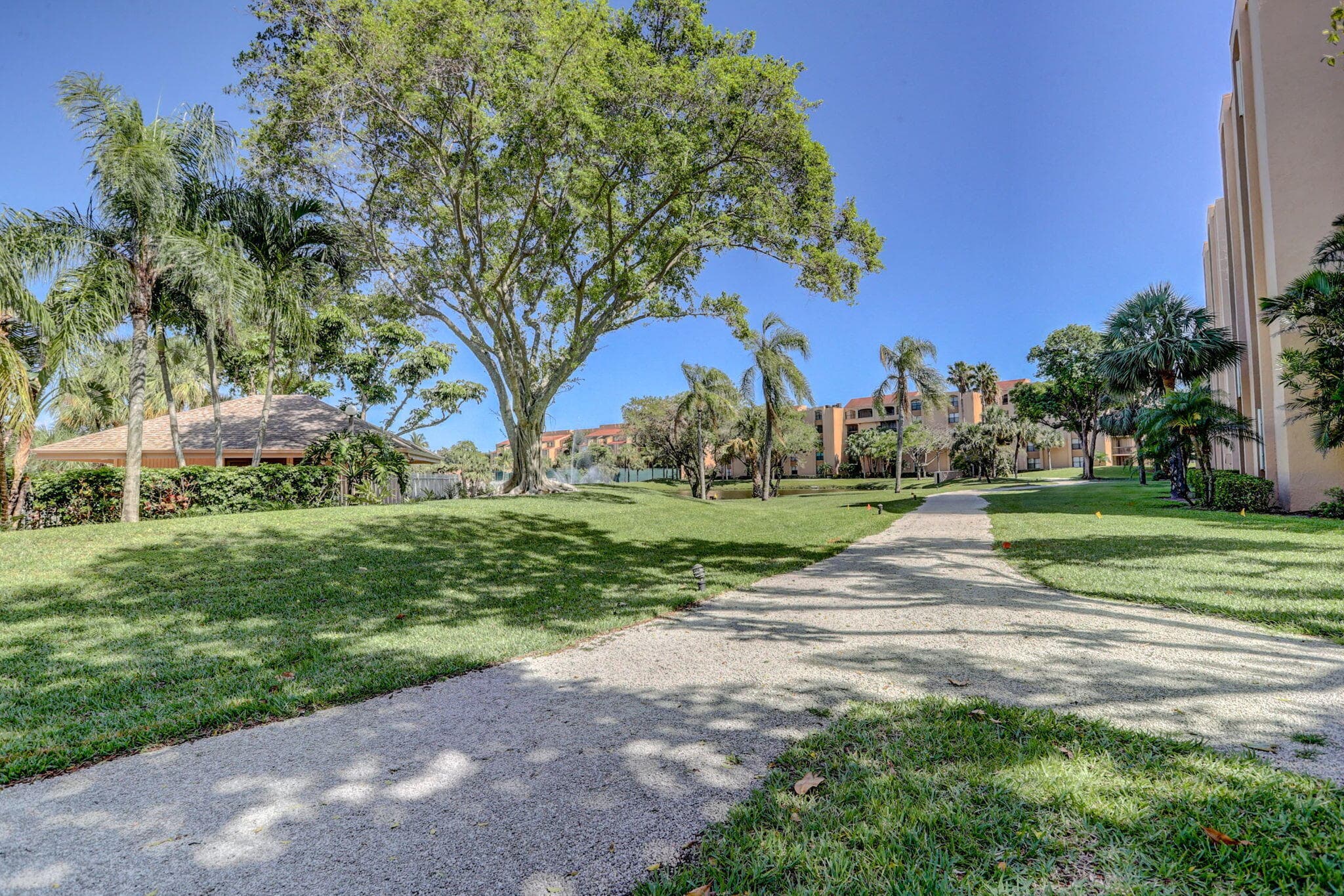 600 Egret Circle 7105, Delray Beach, FL 33444 — photo 41 of 58