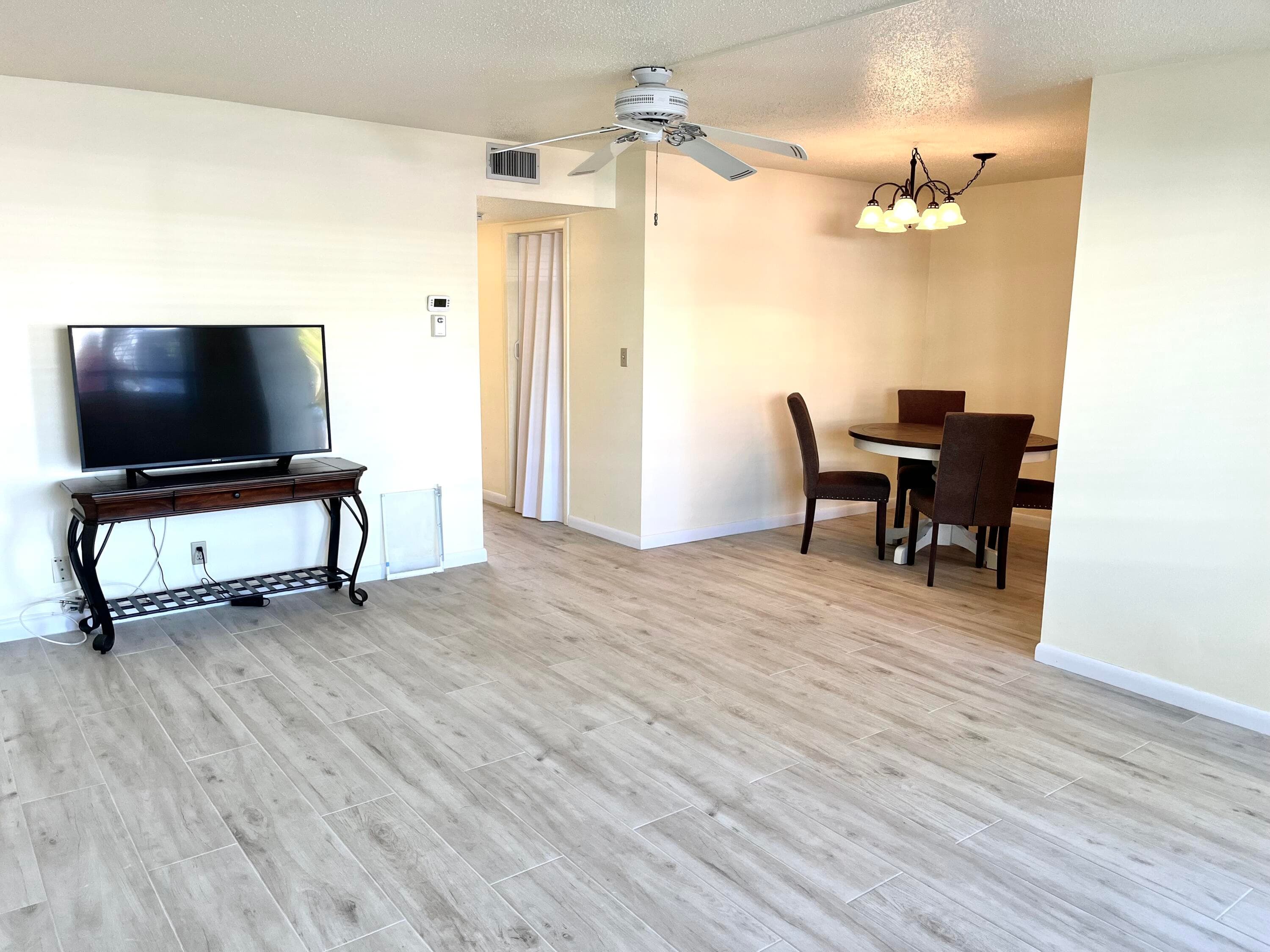 100 Doolen Court 112, North Palm Beach, FL 33408 — photo 3 of 20