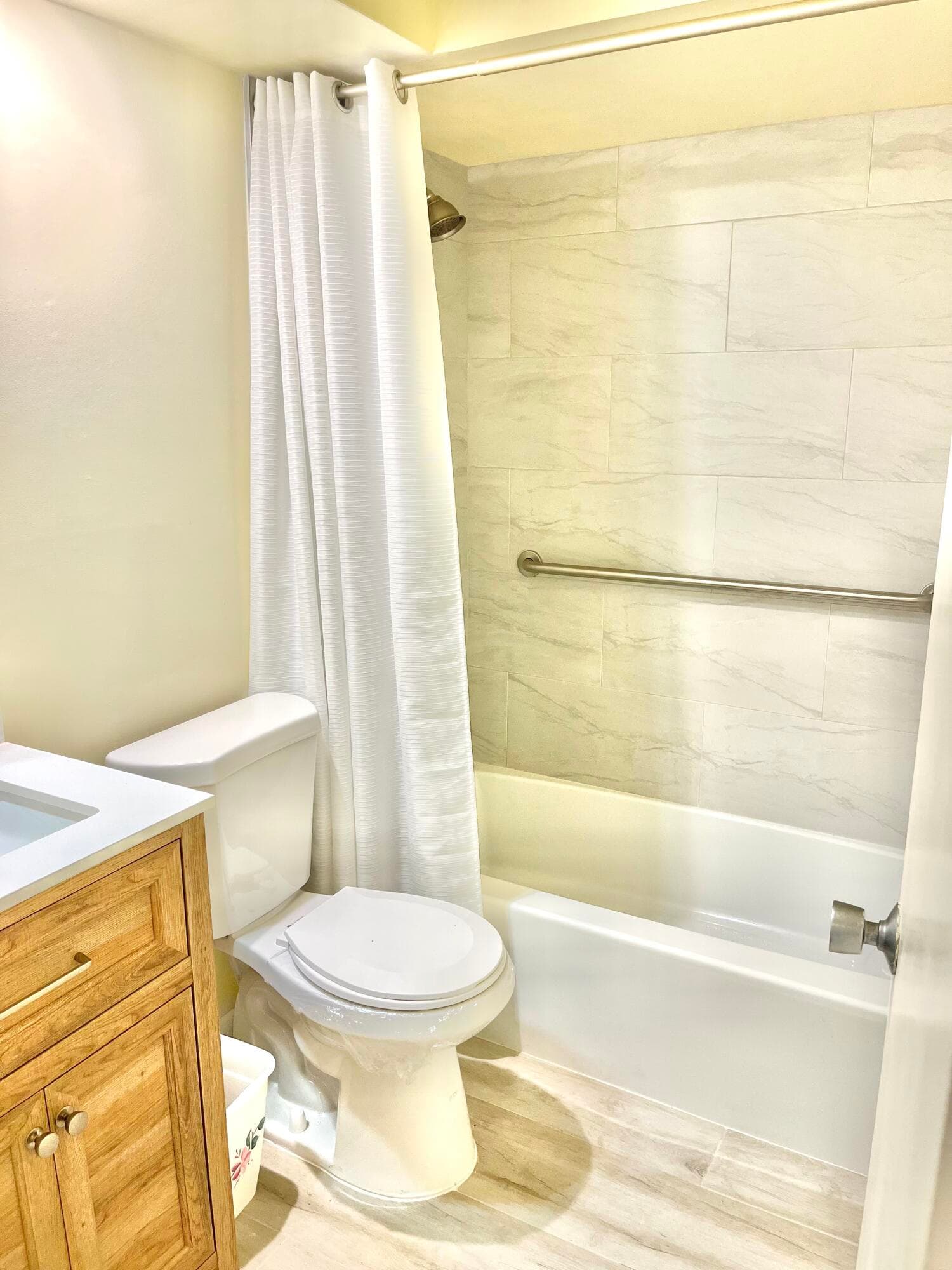 100 Doolen Court 112, North Palm Beach, FL 33408 — photo 9 of 20