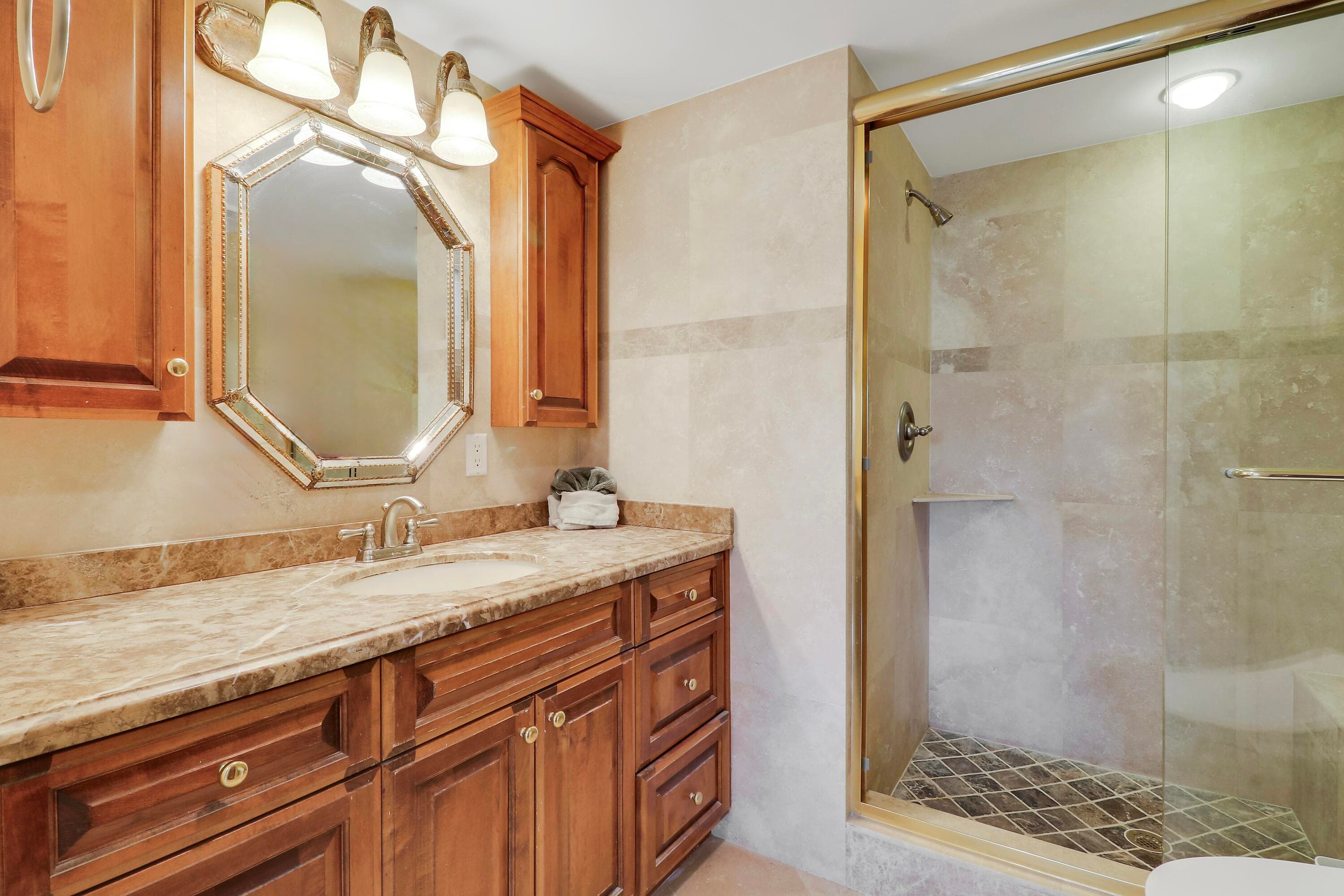 235 Bay Colony Drive N, Juno Beach, FL 33408 — photo 24 of 58