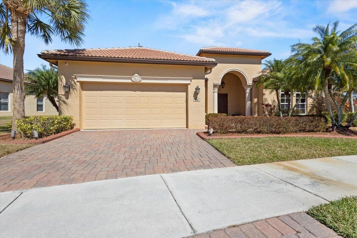 814 SW Saint Julien Court, Port St. Lucie, FL 34986 — photo 2 of 56