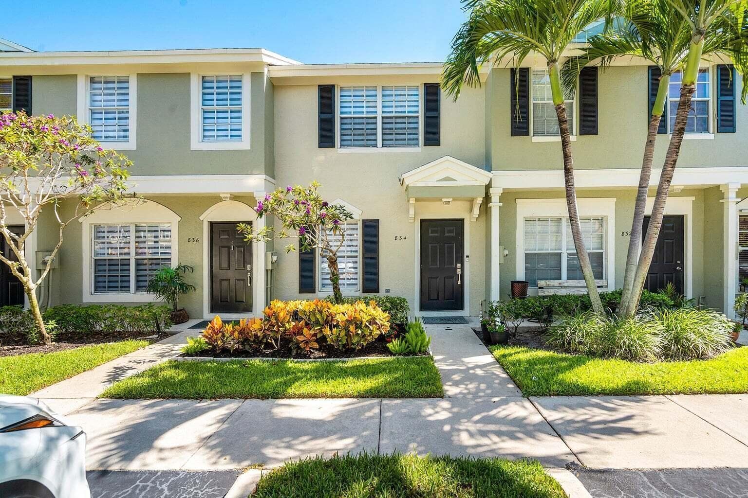 834 Kokomo Key Lane, Delray Beach, FL 33483 — photo 3 of 40