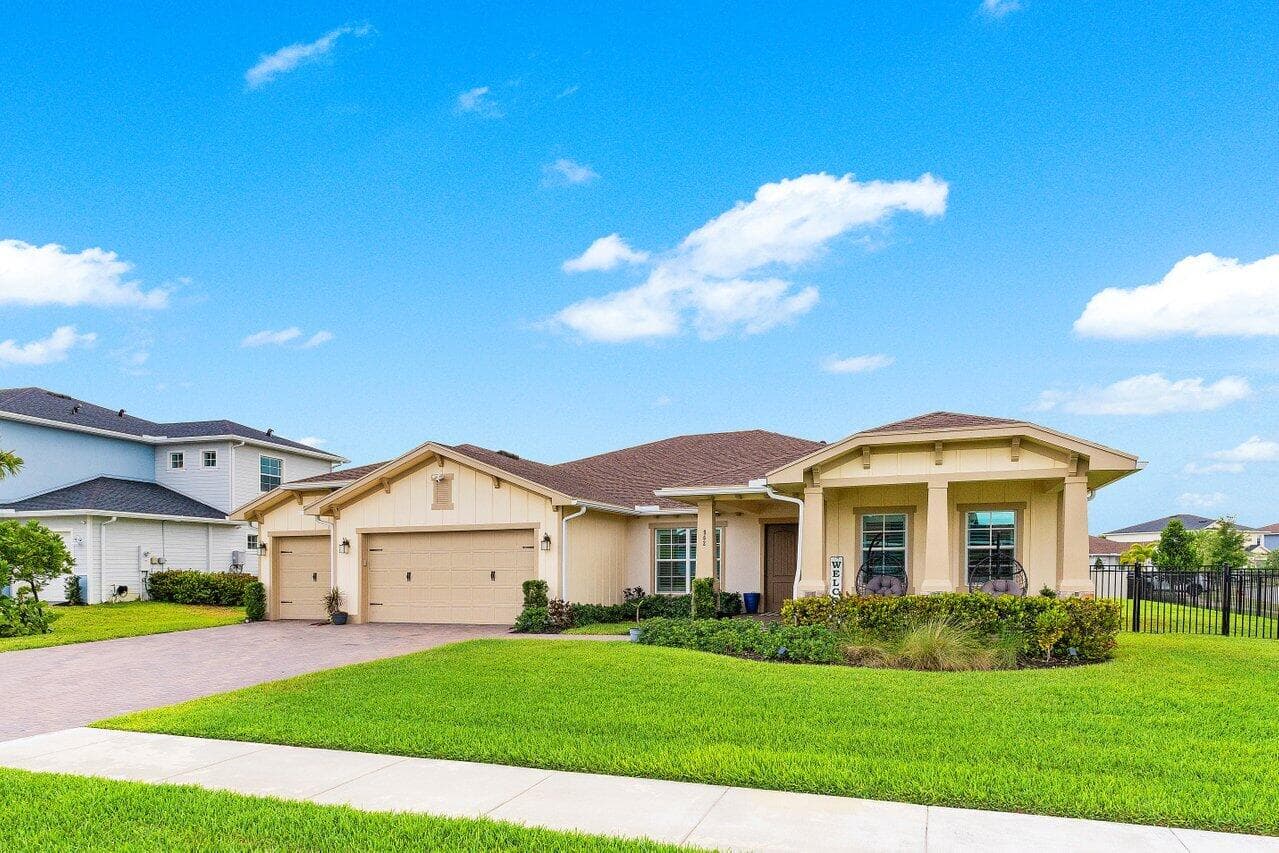 962 Castaway Court, Loxahatchee, FL 33470 — photo 3 of 34