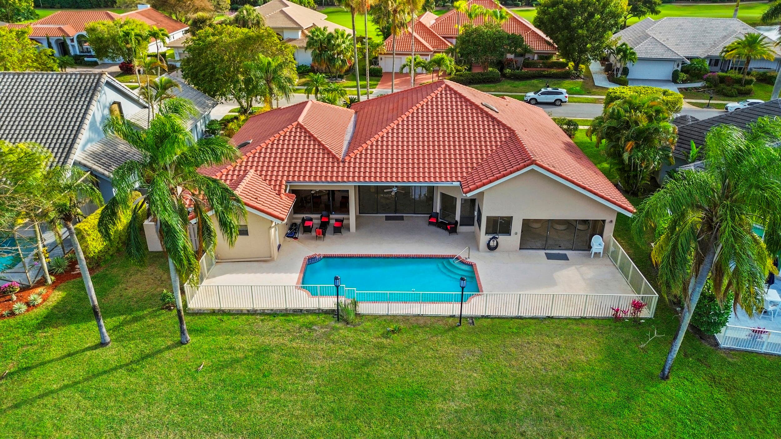 10747 Stonebridge Boulevard, Boca Raton, FL 33498 — photo 2 of 75