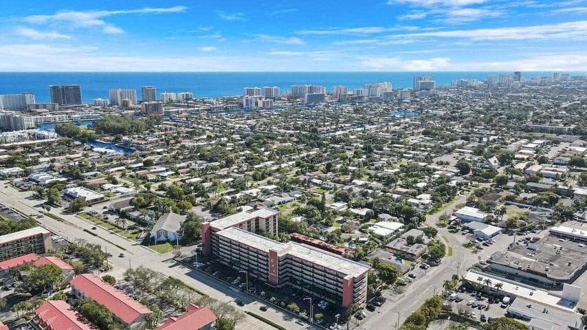 2350 NE 14th St Causeway 209, Pompano Beach, FL 33062 — photo 30 of 33