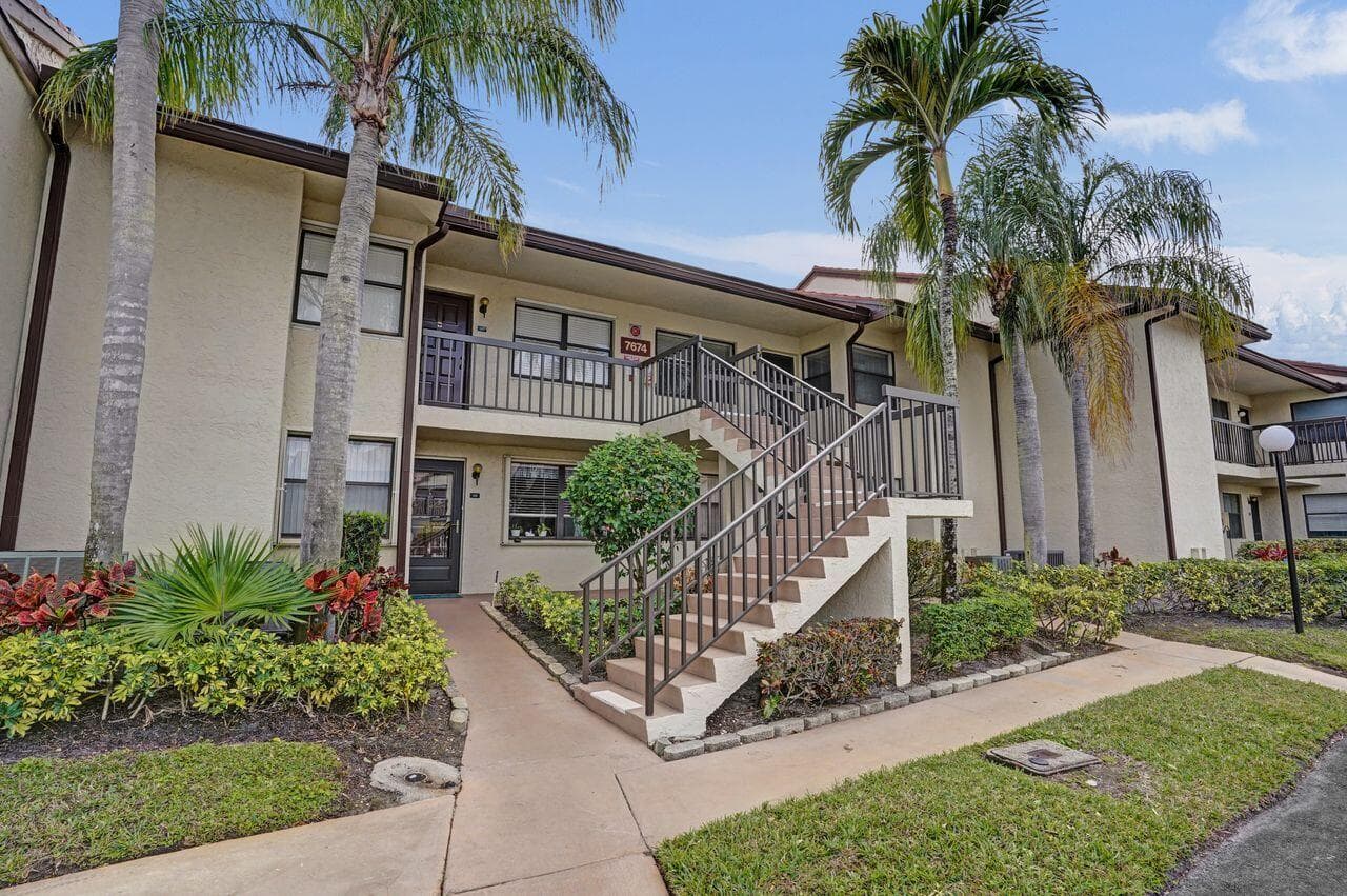 7674 Tahiti Lane 101, Lake Worth, FL 33467 — photo 4 of 58