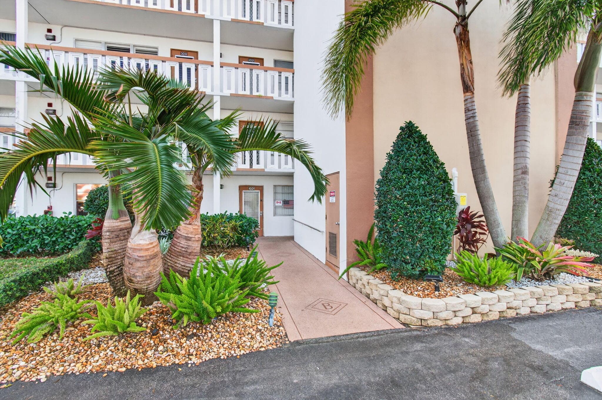 2035 Cornwall B, Boca Raton, FL 33434 — photo 56 of 105