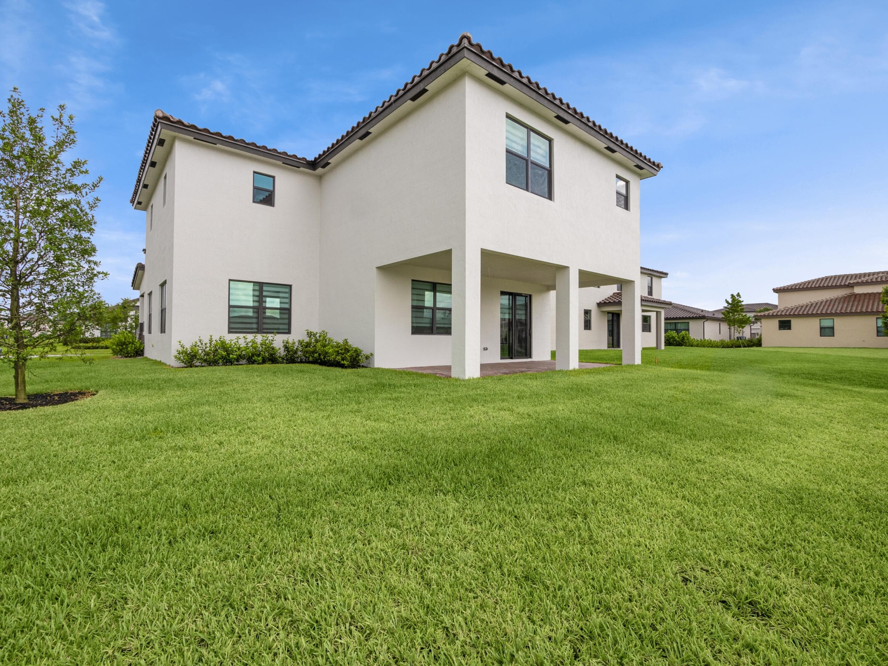 1325 Whitcombe Drive, Royal Palm Beach, FL 33411 — photo 3 of 41
