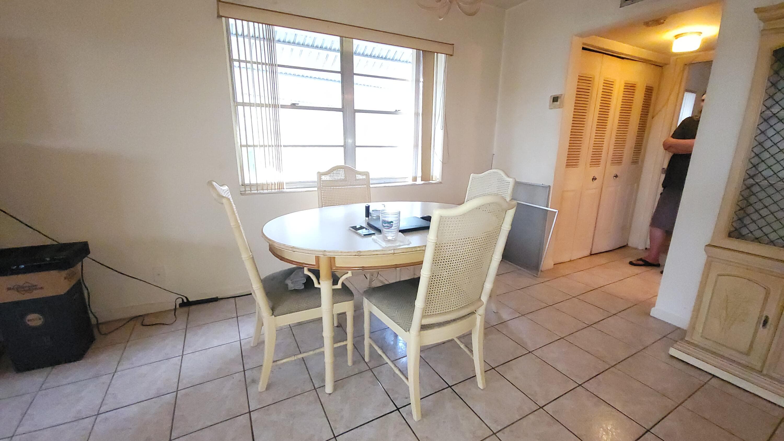 21 Norwich A, West Palm Beach, FL 33417 — photo 4 of 37