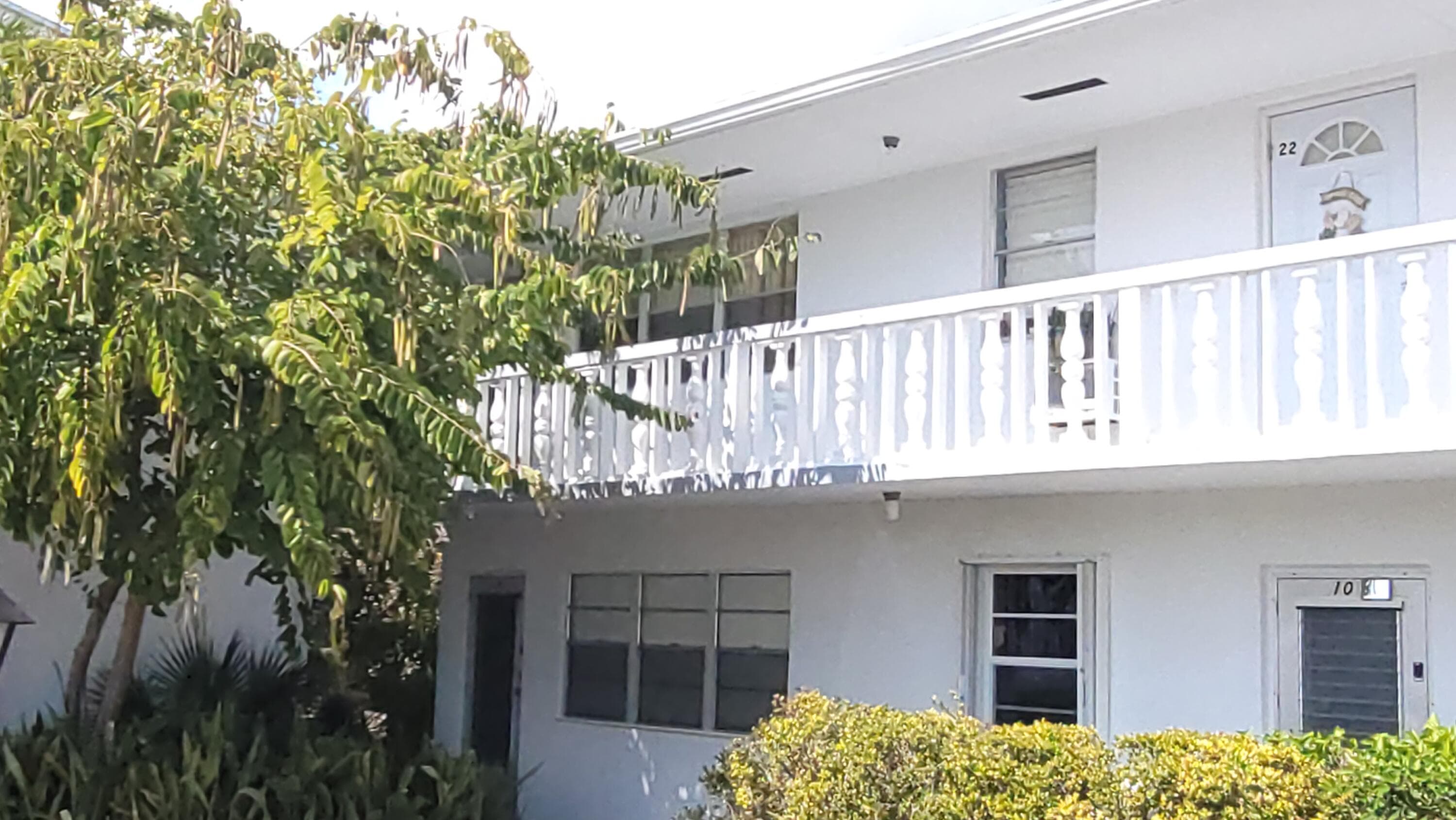 21 Norwich A, West Palm Beach, FL 33417 — photo 20 of 37