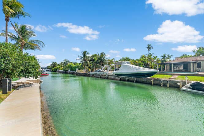 7820 Hawthorne Avenue, Miami Beach, FL 33141 — photo 52 of 52