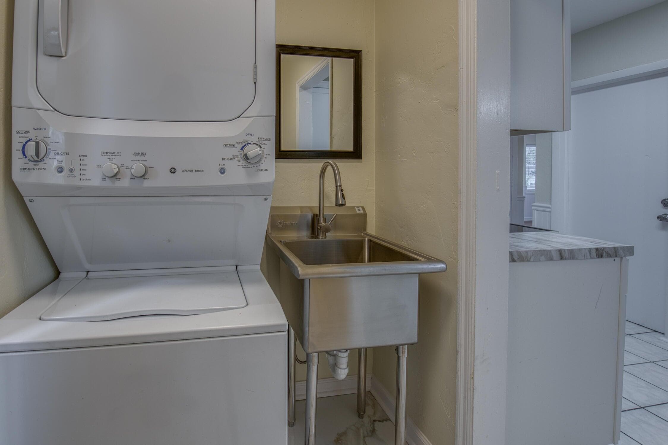 301 N Federal 5 And Attached Garage, Lake Worth Beach, FL 33460 — photo 7 of 26