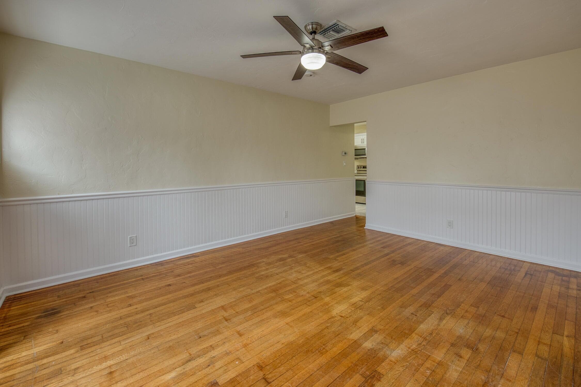 301 N Federal 5 And Attached Garage, Lake Worth Beach, FL 33460 — photo 11 of 26