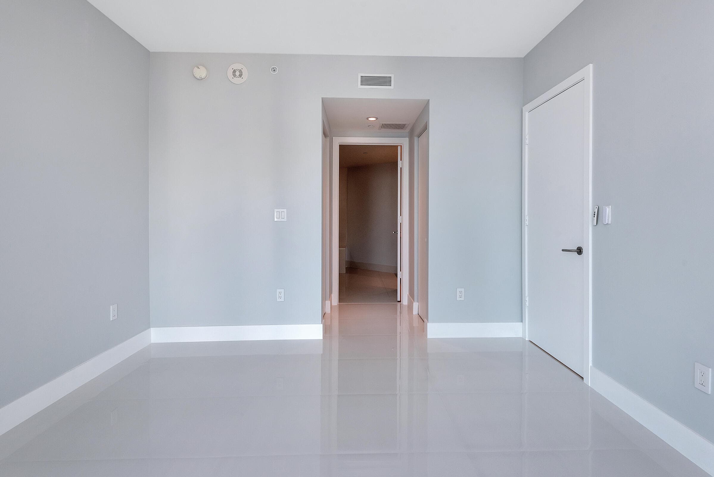 1300 S Miami Avenue 2401, Miami, FL 33130 — photo 18 of 41