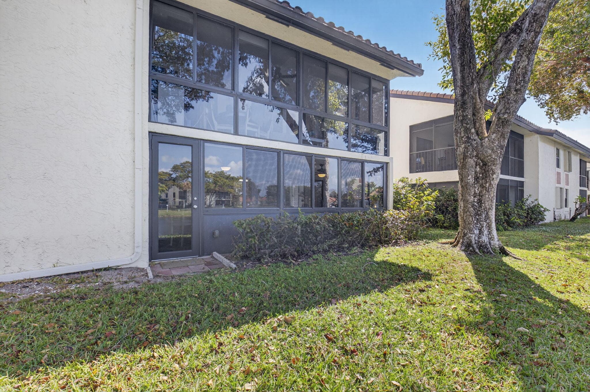 10663 Ocean Palm Way 101, Boynton Beach, FL 33437 — photo 43 of 77
