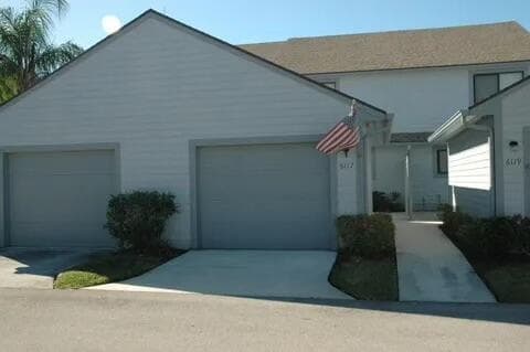 6117 SE Georgetown Place, Hobe Sound, FL 33455 — photo 2 of 24