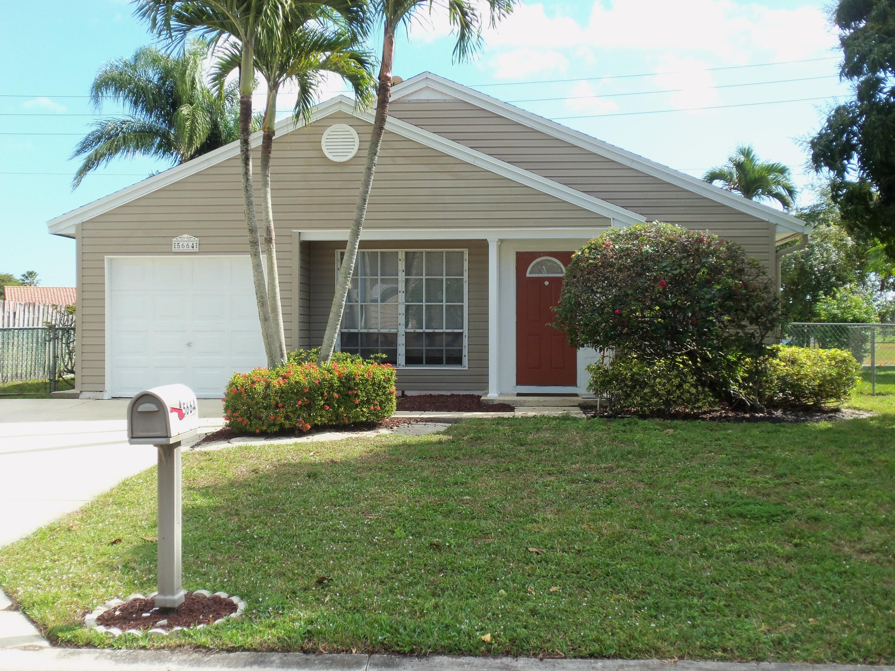 5664 Pebble Brook Lane, Boynton Beach, FL 33472 — photo
