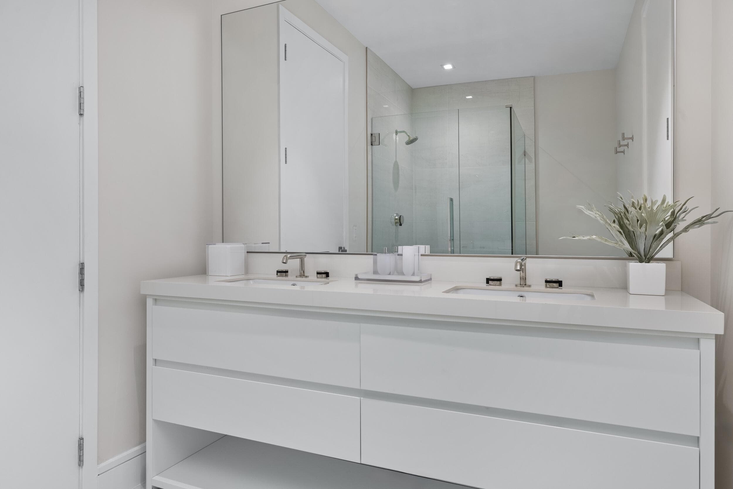 725 S Ocean Boulevard 402, Boca Raton, FL 33432 — photo 23 of 41