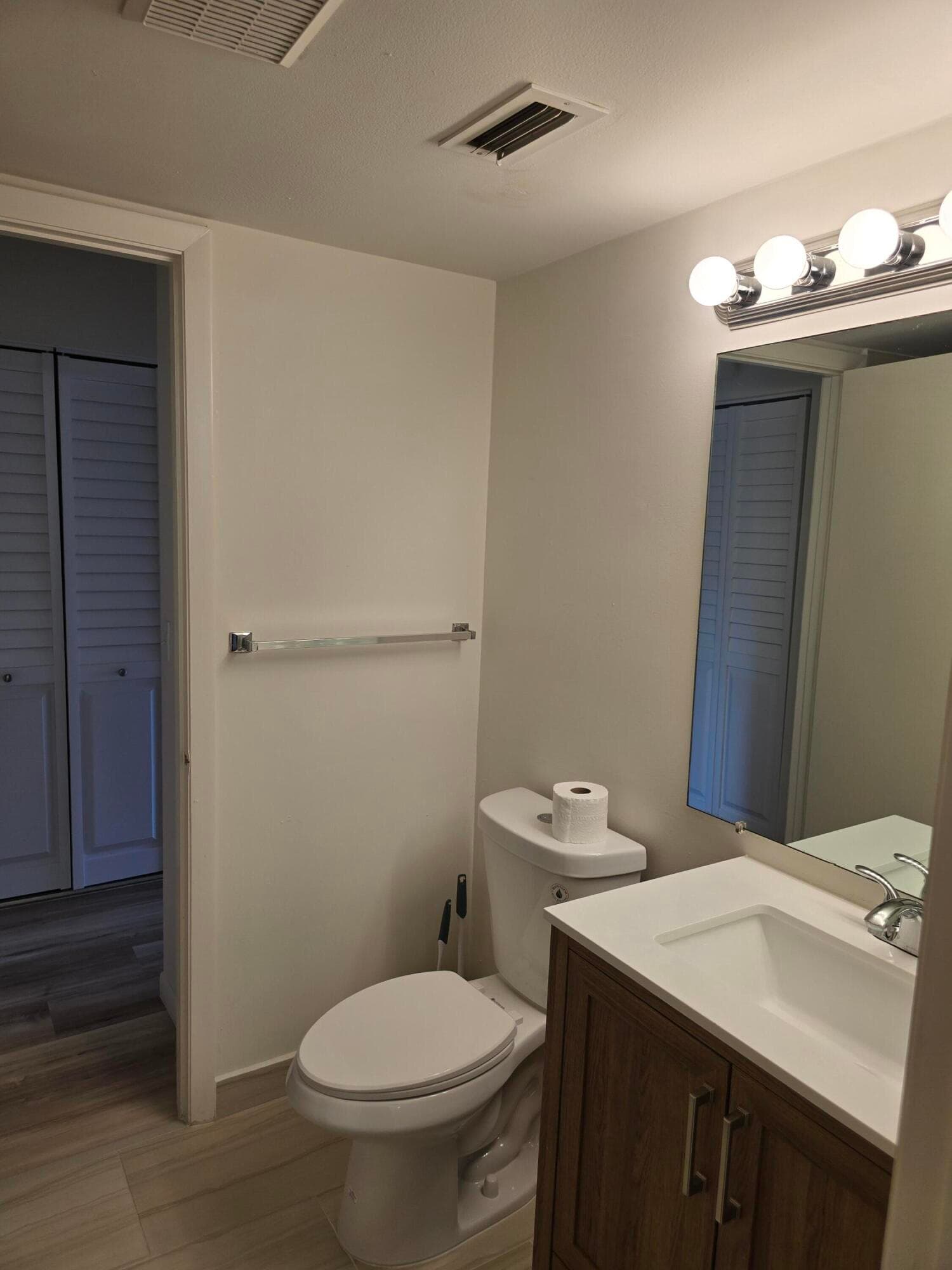 1106 Green Pine Boulevard F1, West Palm Beach, FL 33409 — photo 7 of 11