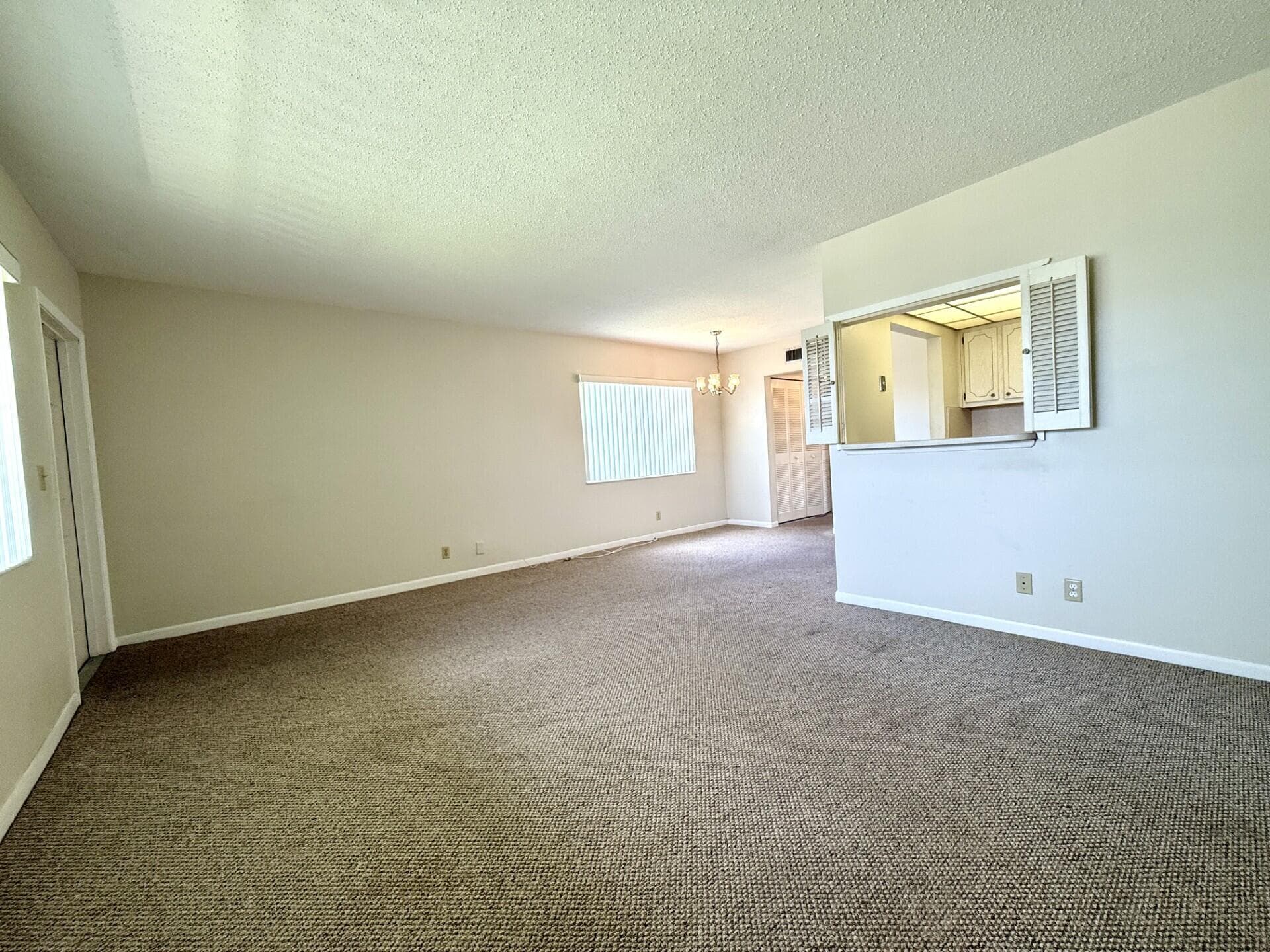 69 Norwich C, West Palm Beach, FL 33417 — photo 5 of 17