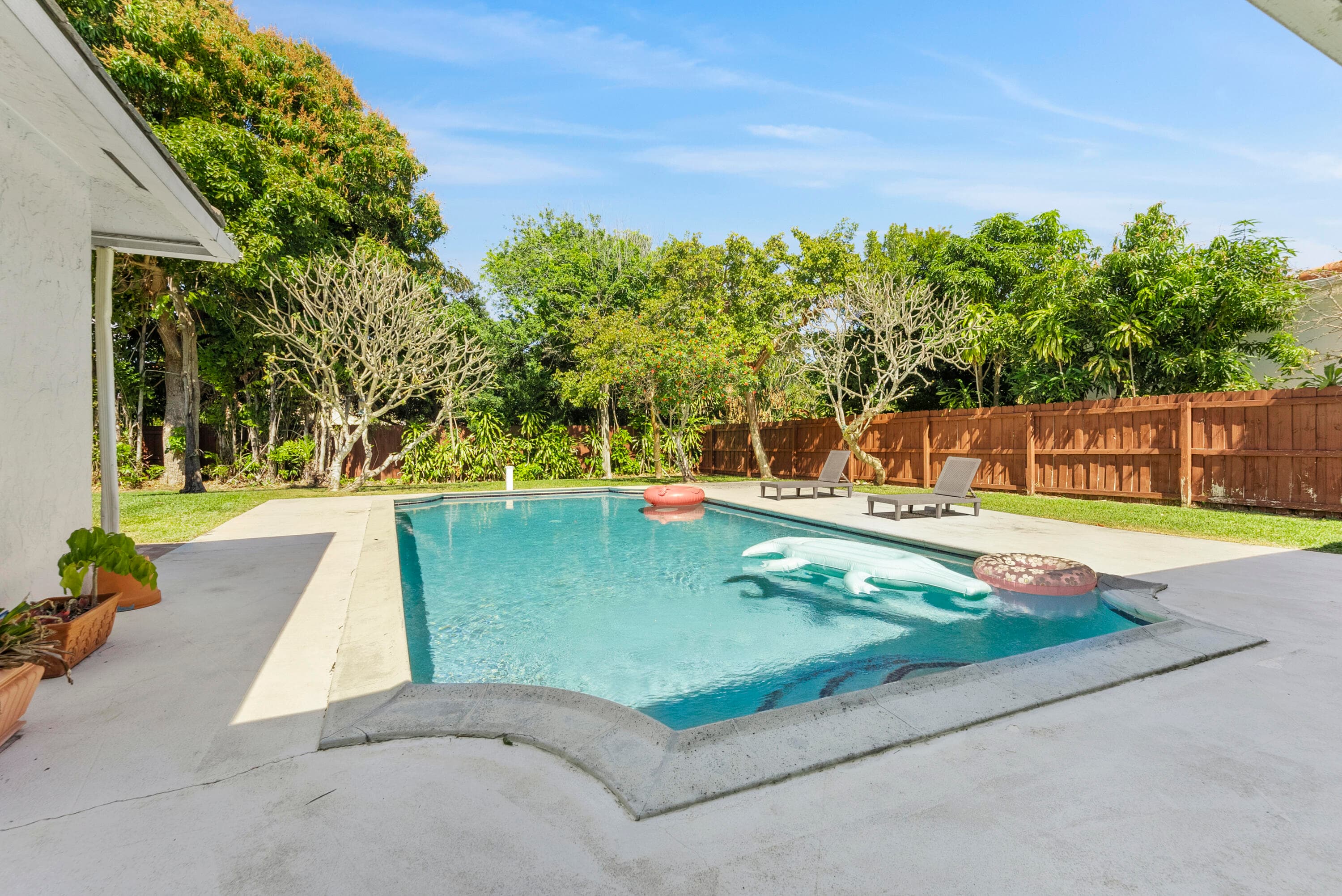 401 NE 10th Ter Terrace, Boca Raton, FL 33432 — photo 31 of 46