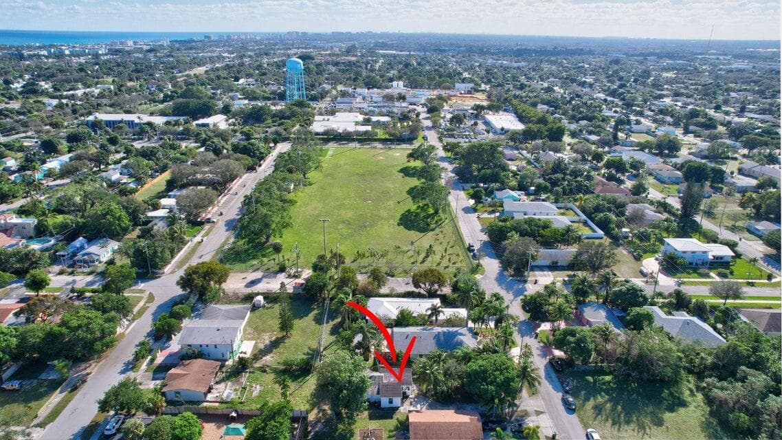 237 SW 3rd Avenue, Delray Beach, FL 33444 — photo 31 of 37