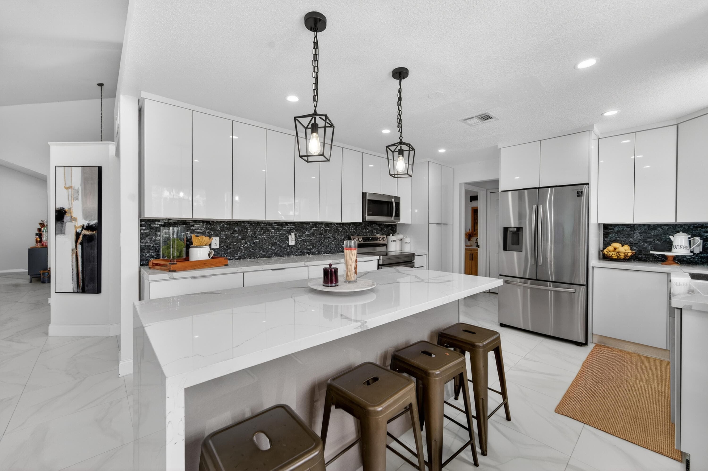 200 Trails End, West Palm Beach, FL 33413 — photo 6 of 39