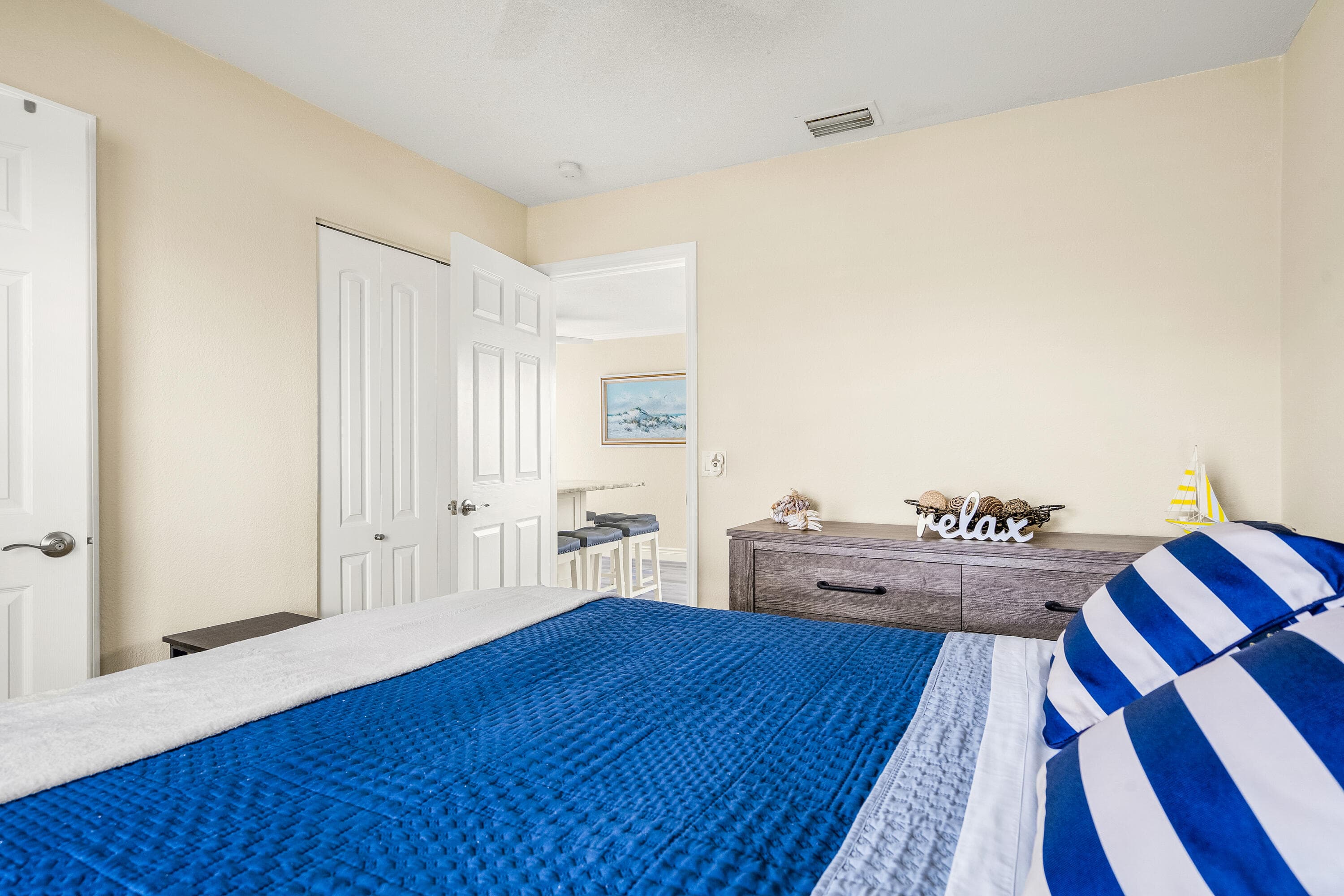 1510 3rd Court, Vero Beach, FL 32960 — photo 17 of 37