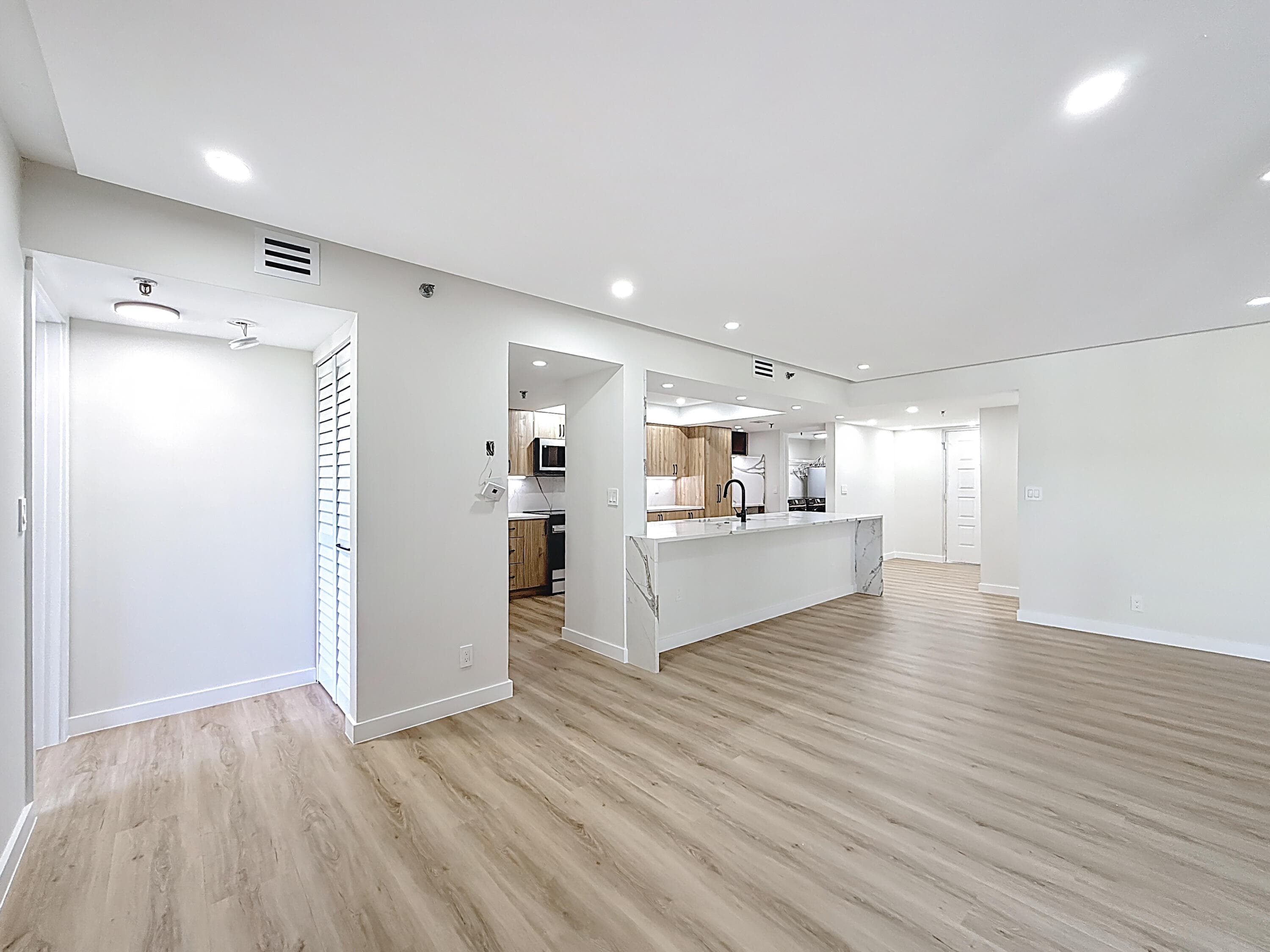 955 Egret Circle 207, Delray Beach, FL 33444 — photo 13 of 38