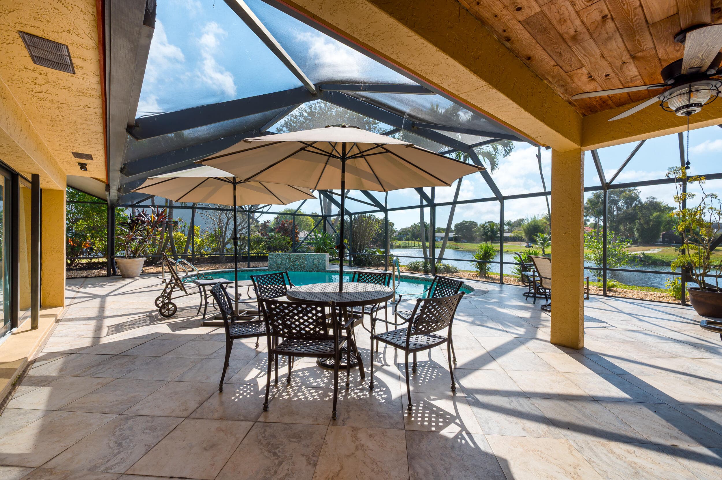 3250 Lakeview Boulevard, Delray Beach, FL 33445 — photo 2 of 26