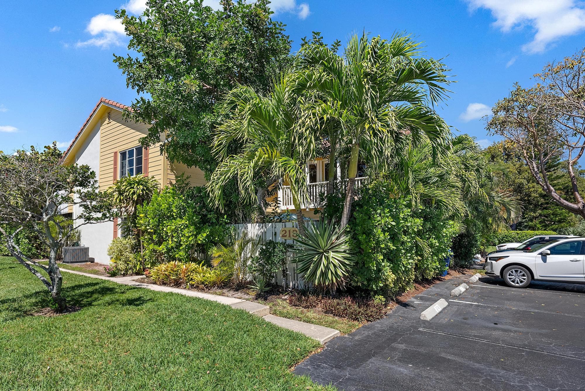 213 Seabreeze Circle, Jupiter, FL 33477 — photo 2 of 36