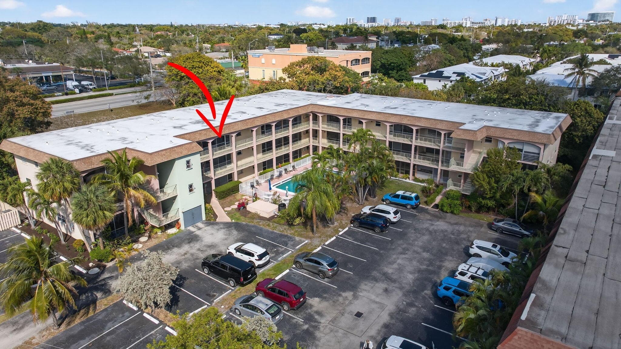 100 SE 6th Avenue 303, Pompano Beach, FL 33060 — photo 23 of 58