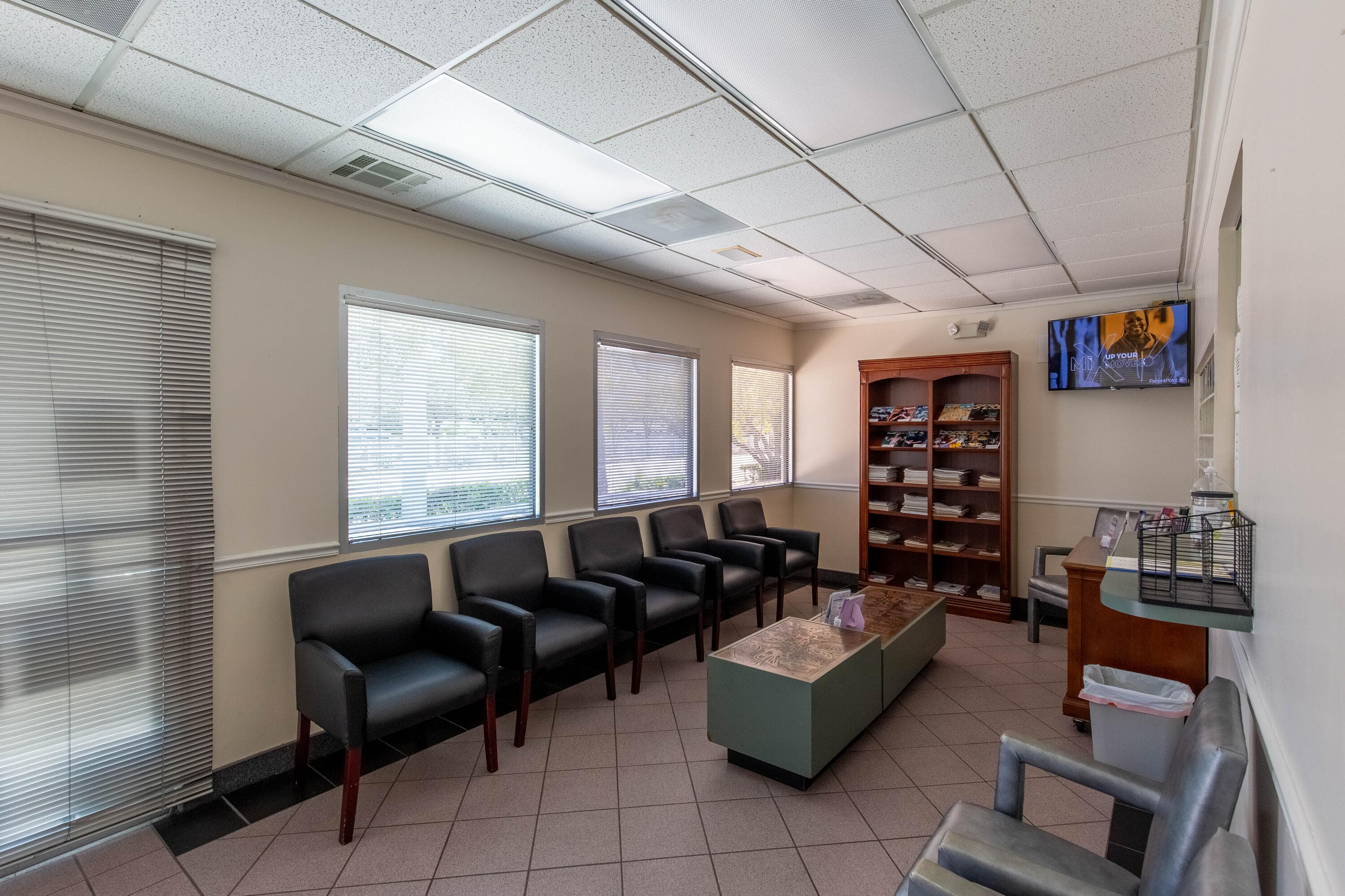 2419 S Seacrest Boulevard, Boynton Beach, FL 33435 — photo 15 of 30