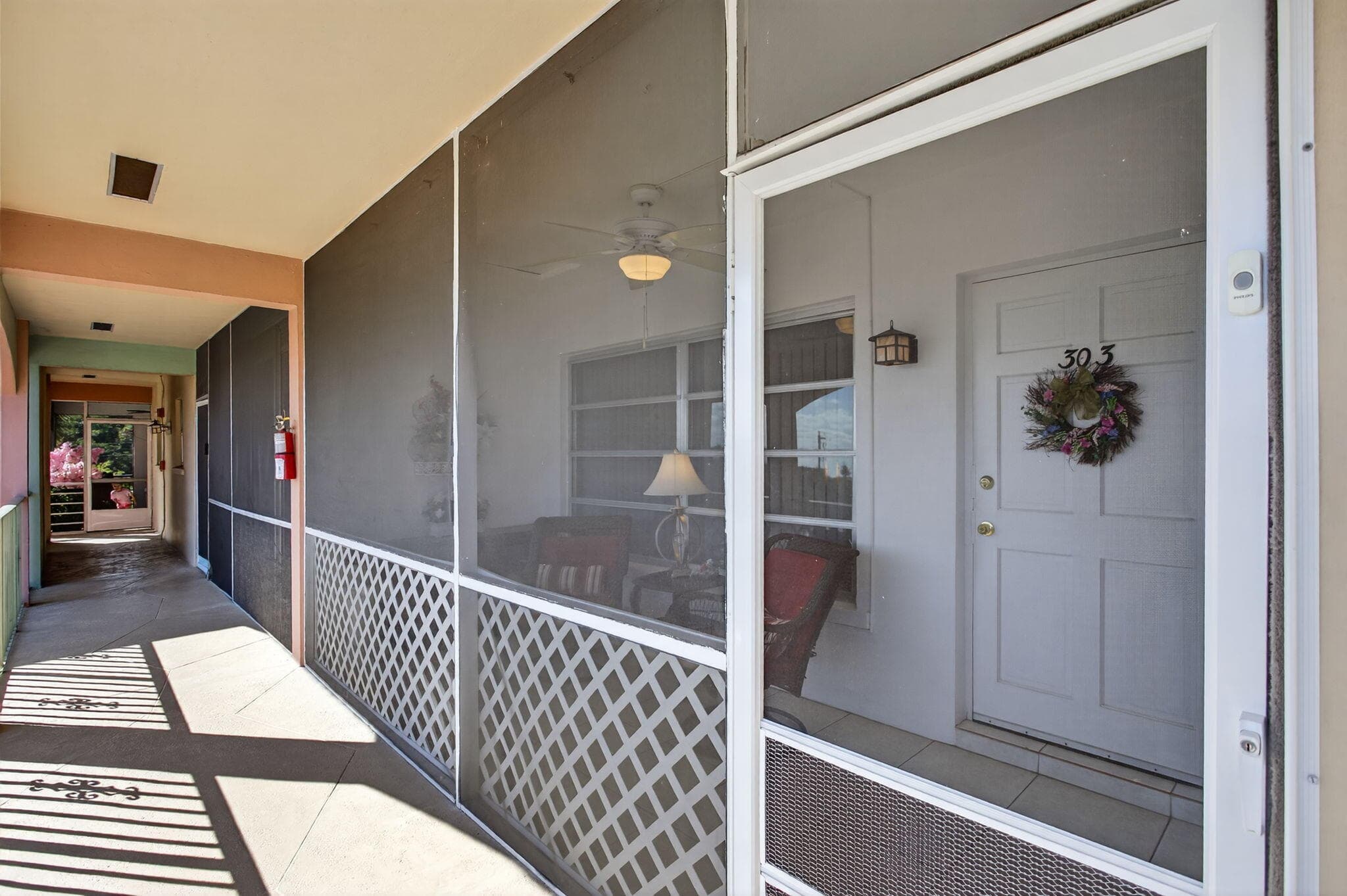 100 SE 6th Avenue 303, Pompano Beach, FL 33060 — photo 7 of 58