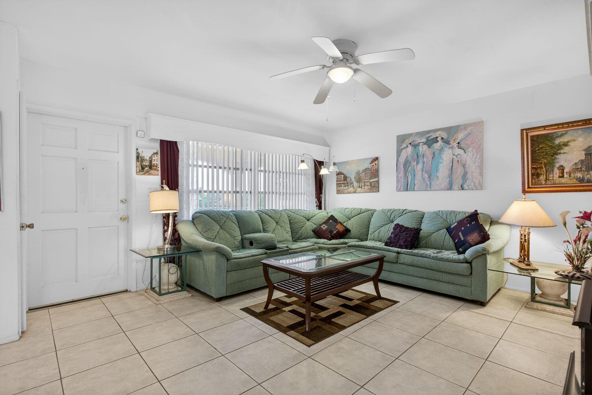 100 SE 6th Avenue 303, Pompano Beach, FL 33060 — photo 10 of 58