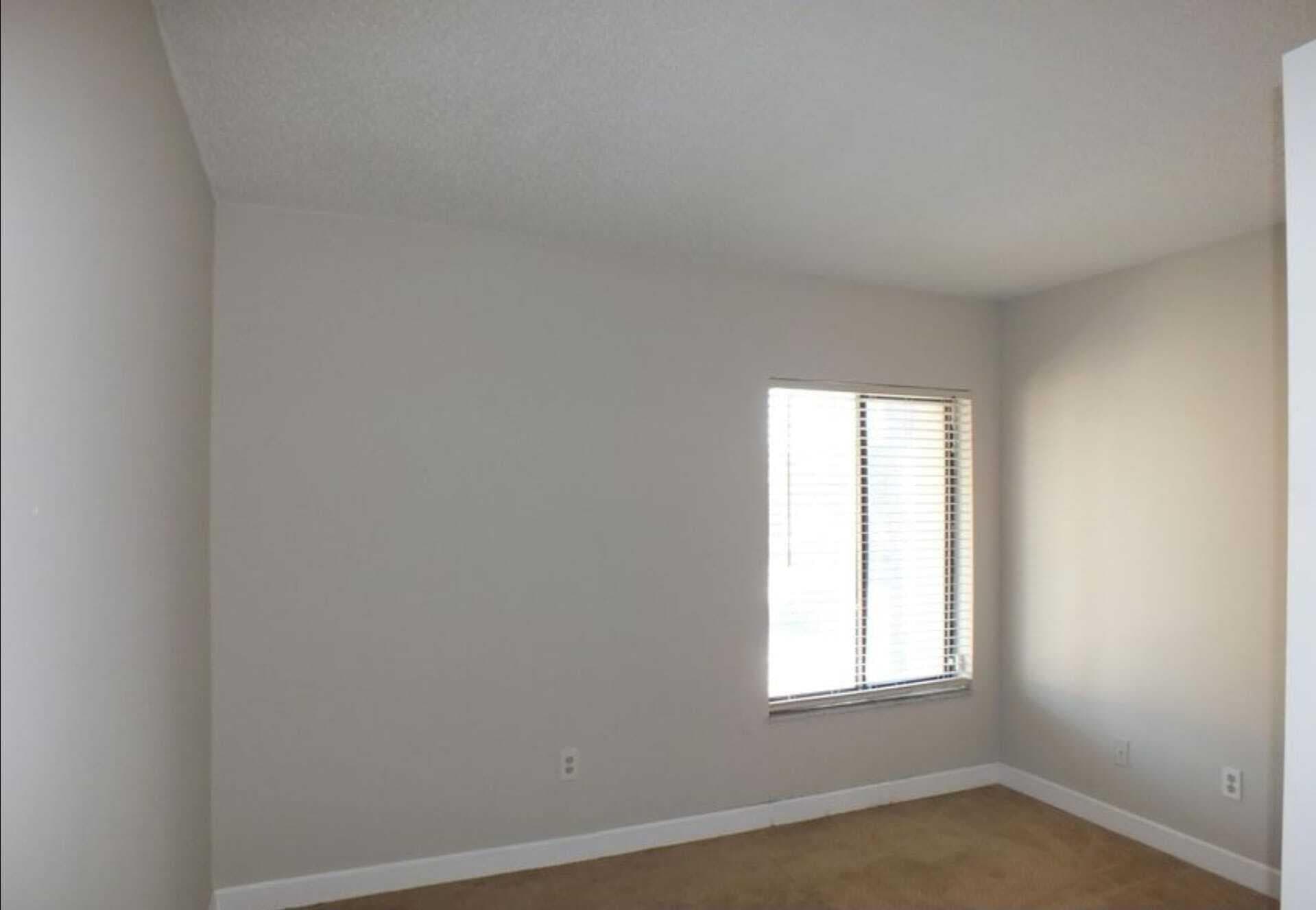 300 E Club Circle 201, Boca Raton, FL 33487 — photo 4 of 8