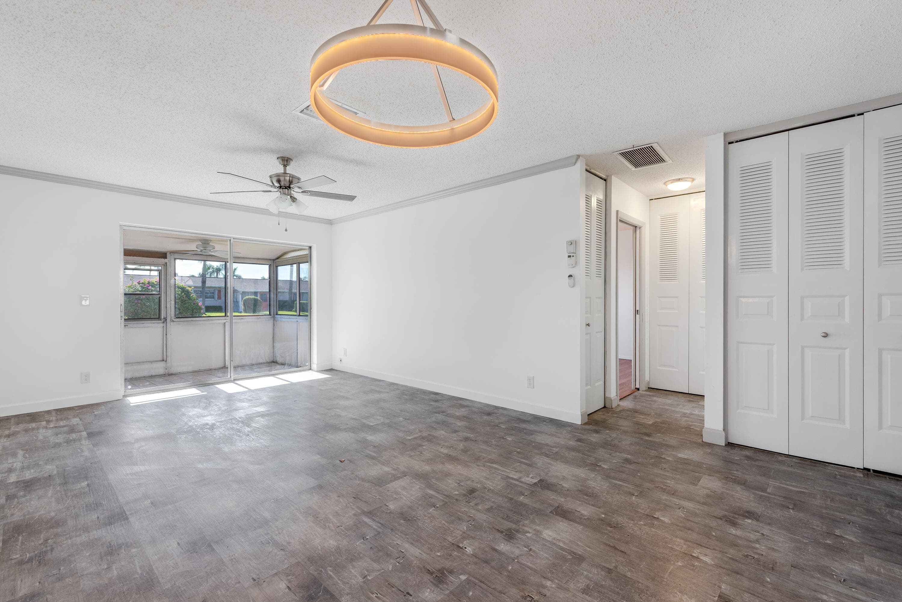 2739 Dudley Drive W D, West Palm Beach, FL 33415 — photo 5 of 28