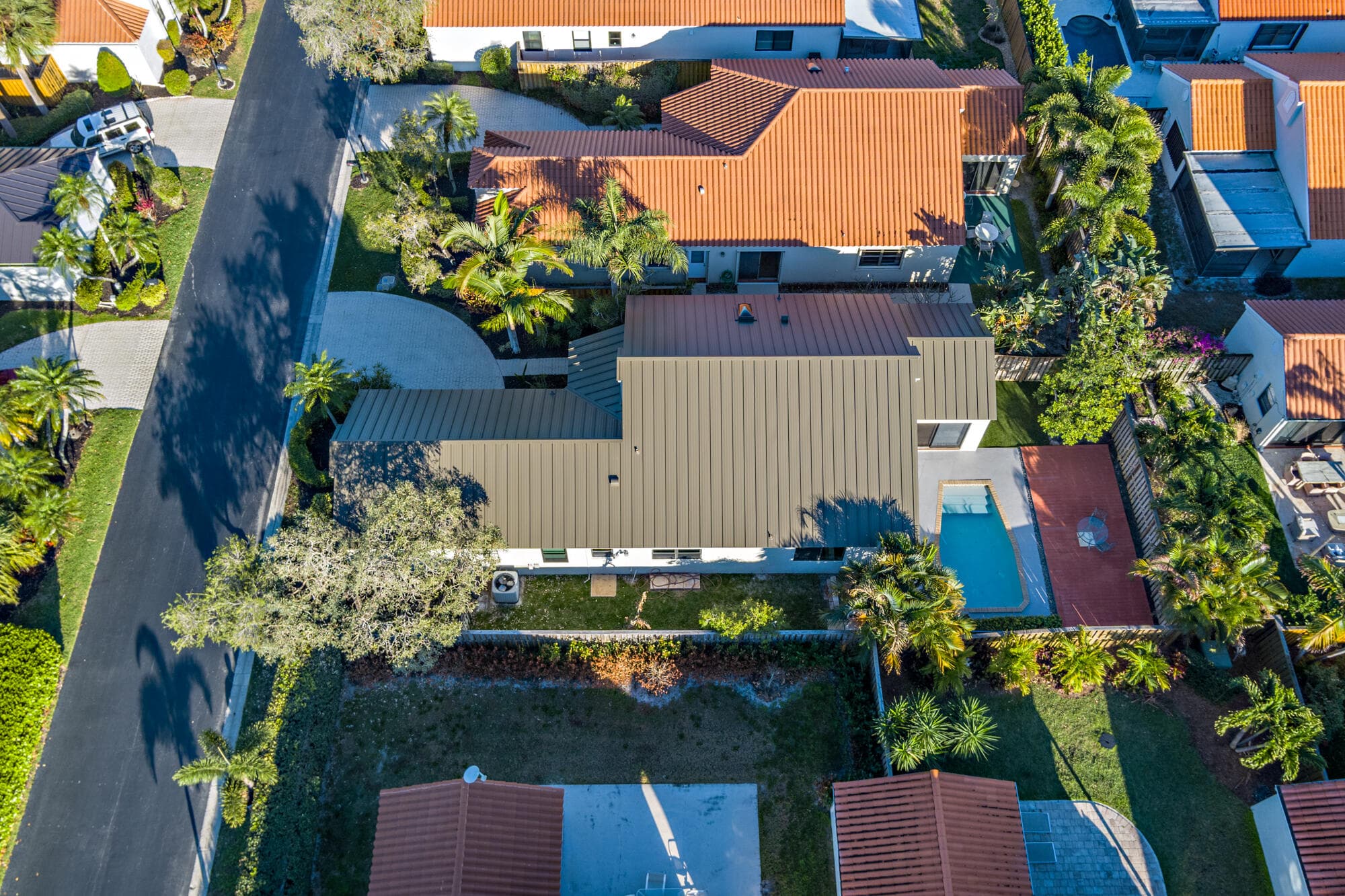 2690 Mikasa Drive, Palm Beach Gardens, FL 33410 — photo 1 of 30