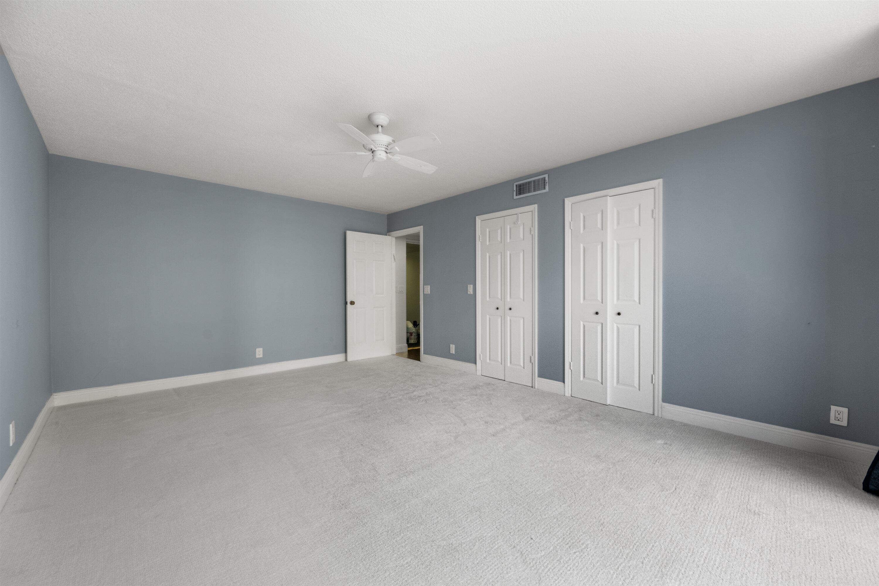 4000 S Ocean Boulevard 103, South Palm Beach, FL 33480 — photo 10 of 35