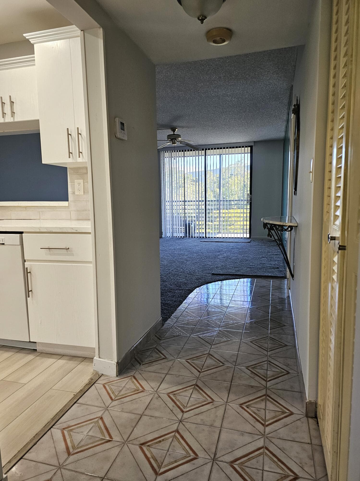 1001 Colony Point Circle 417, Pembroke Pines, FL 33026 — photo 8 of 39