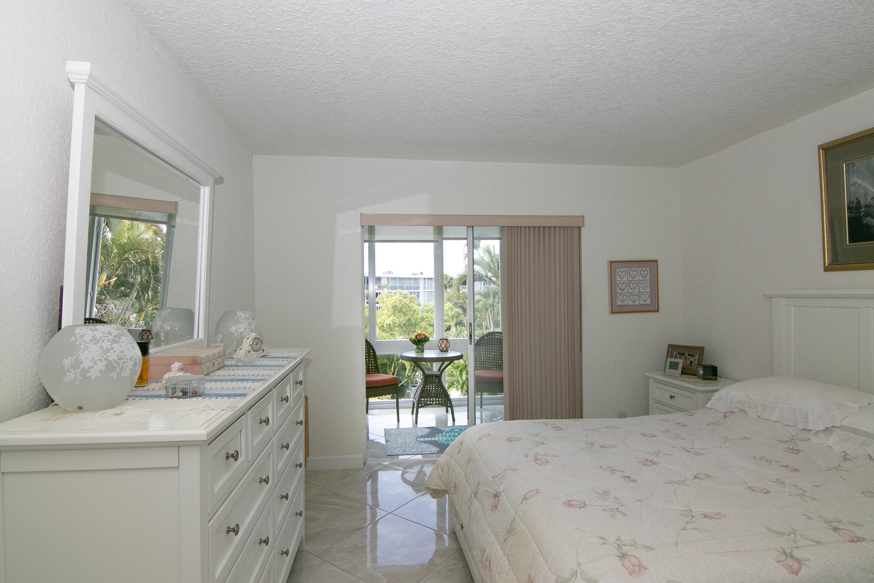 2562 N Garden Drive N 308, Lake Worth, FL 33461 — photo 10 of 26