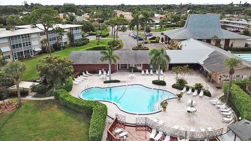 2562 N Garden Drive N 308, Lake Worth, FL 33461 — photo 14 of 26