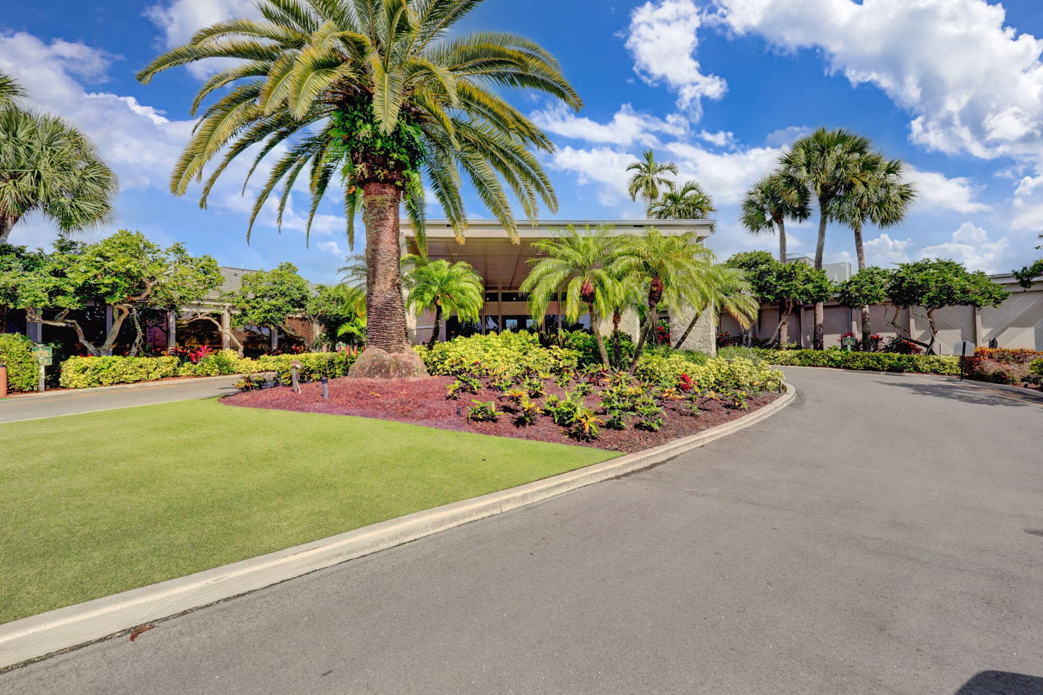 12871 Briarlake Drive 203, Palm Beach Gardens, FL 33418 — photo 38 of 68