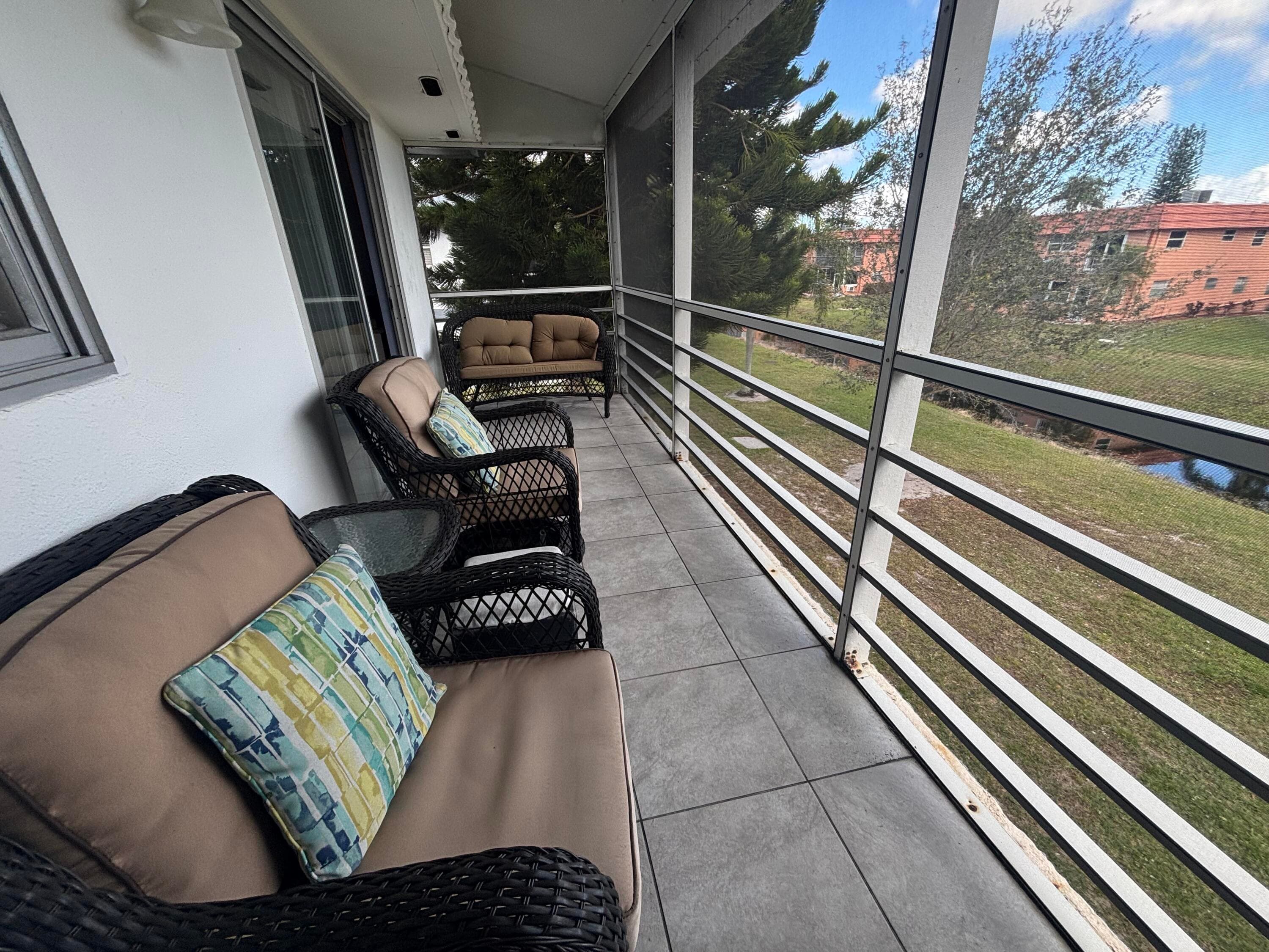 596 Saxony M, Delray Beach, FL 33446 — photo 13 of 22