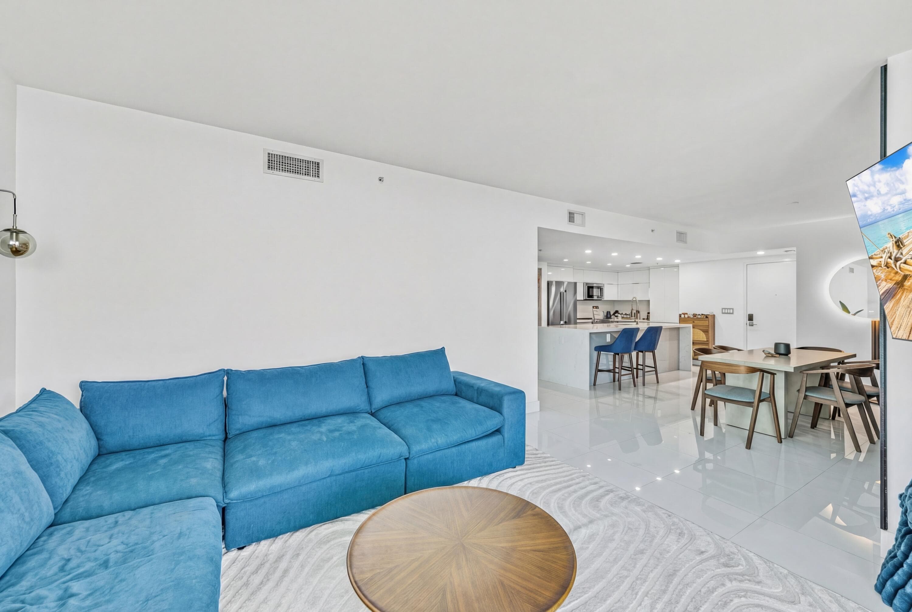 665 NE 25th Street 1001, Miami, FL 33137 — photo 4 of 52