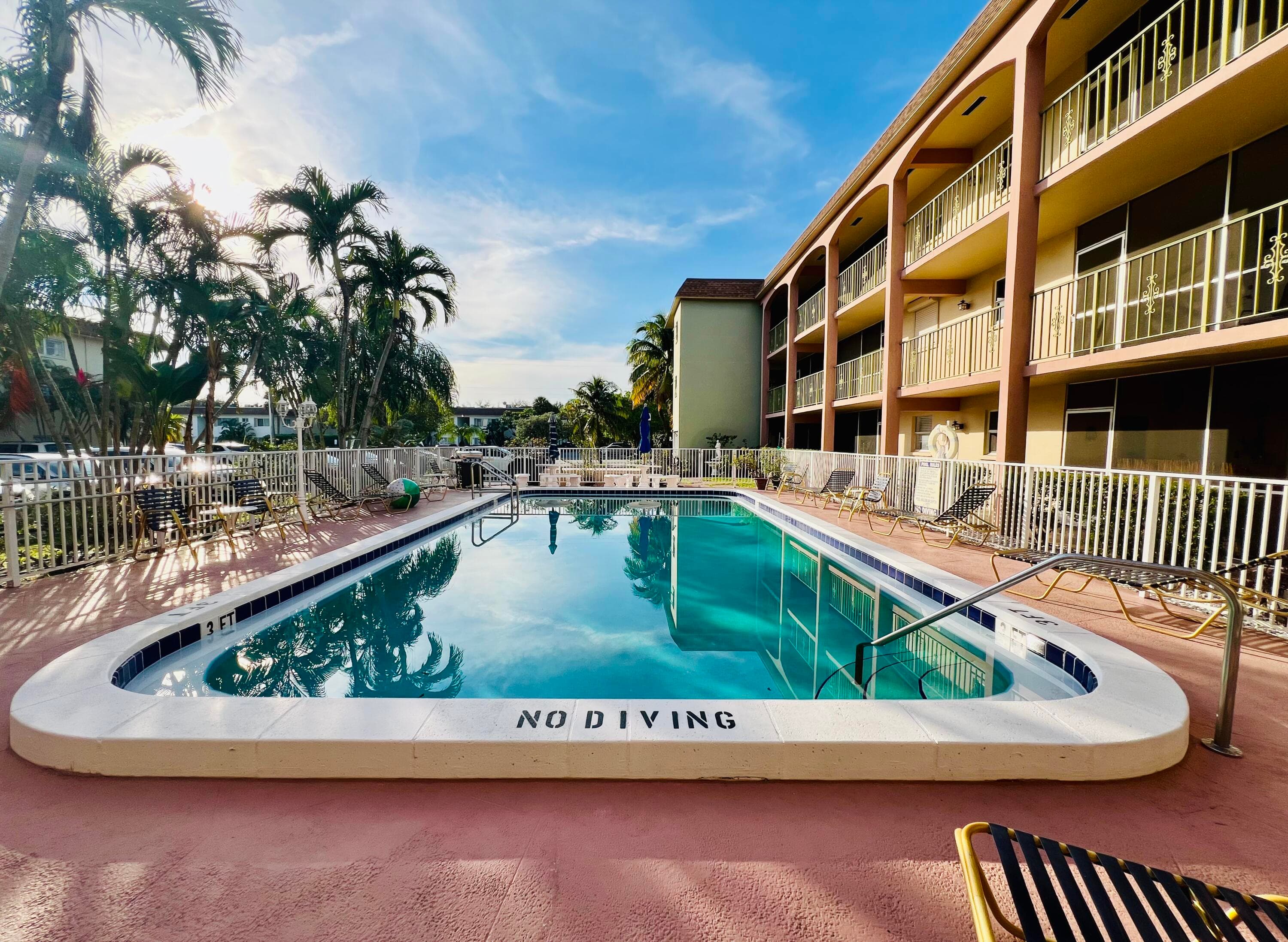 100 SE 6th Avenue 303, Pompano Beach, FL 33060 — photo 1 of 58